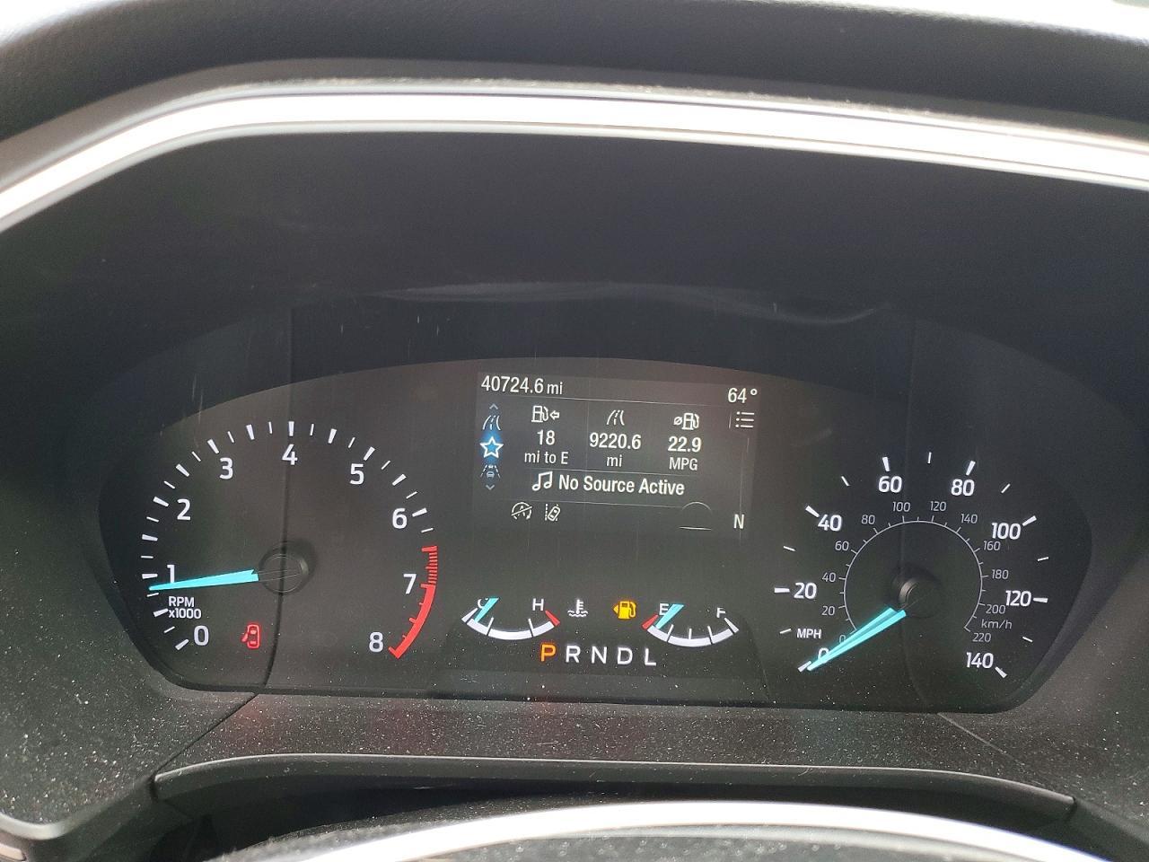 2021 Ford Escape Sel - zdjęcie 9
