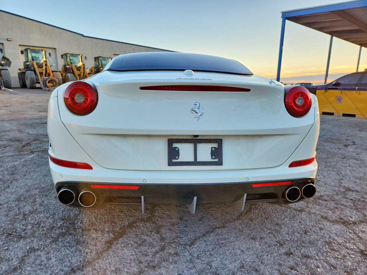 2015 Ferrari California T - zdjęcie 6