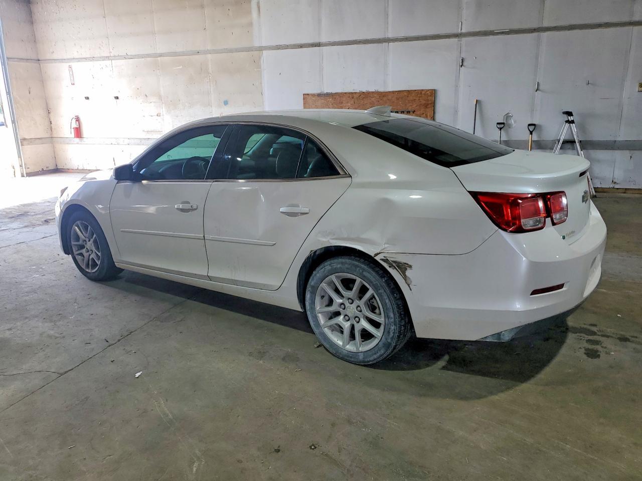 2015 Chevrolet Malibu 1Lt - zdjęcie 2