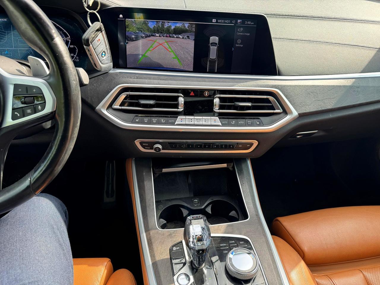 2022 BMW X5 xDrive45E - zdjęcie 10