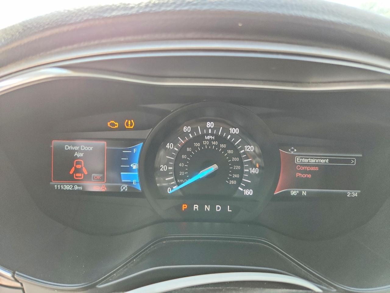 2020 Ford Fusion Se - zdjęcie 9