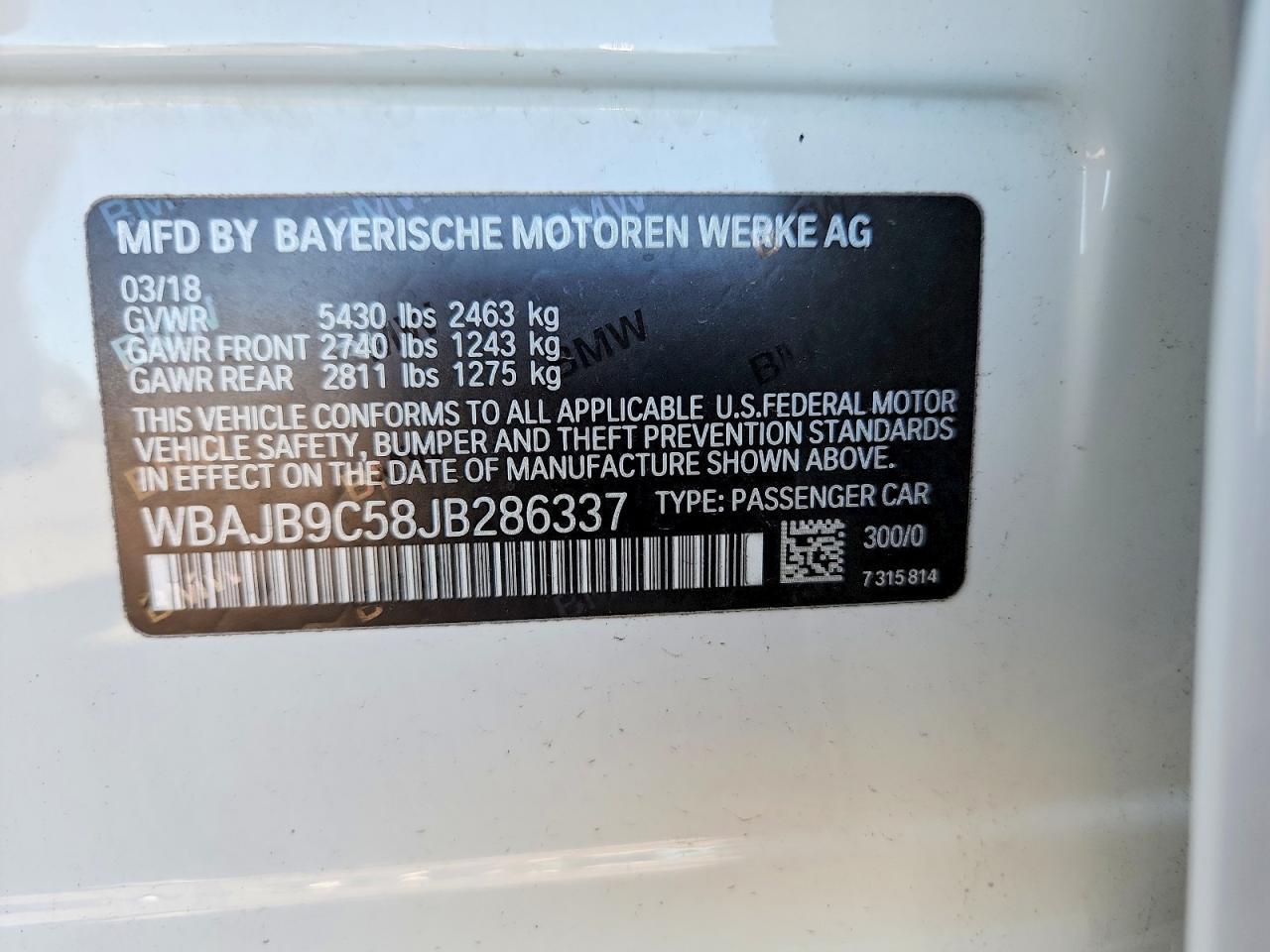2018 BMW M550Xi - zdjęcie 12