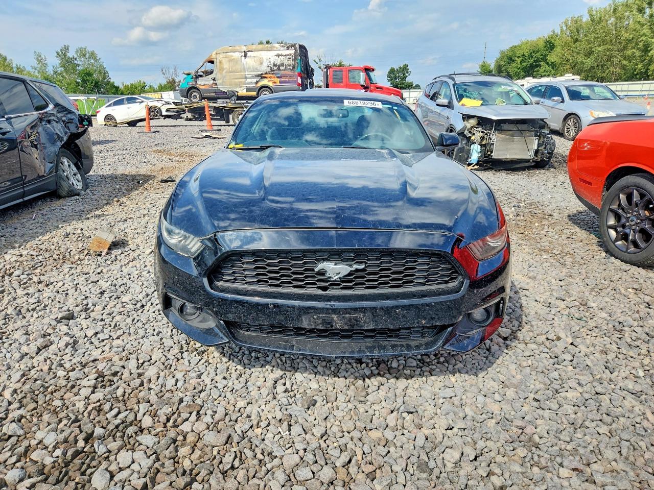 2017 Ford Mustang - zdjęcie 5