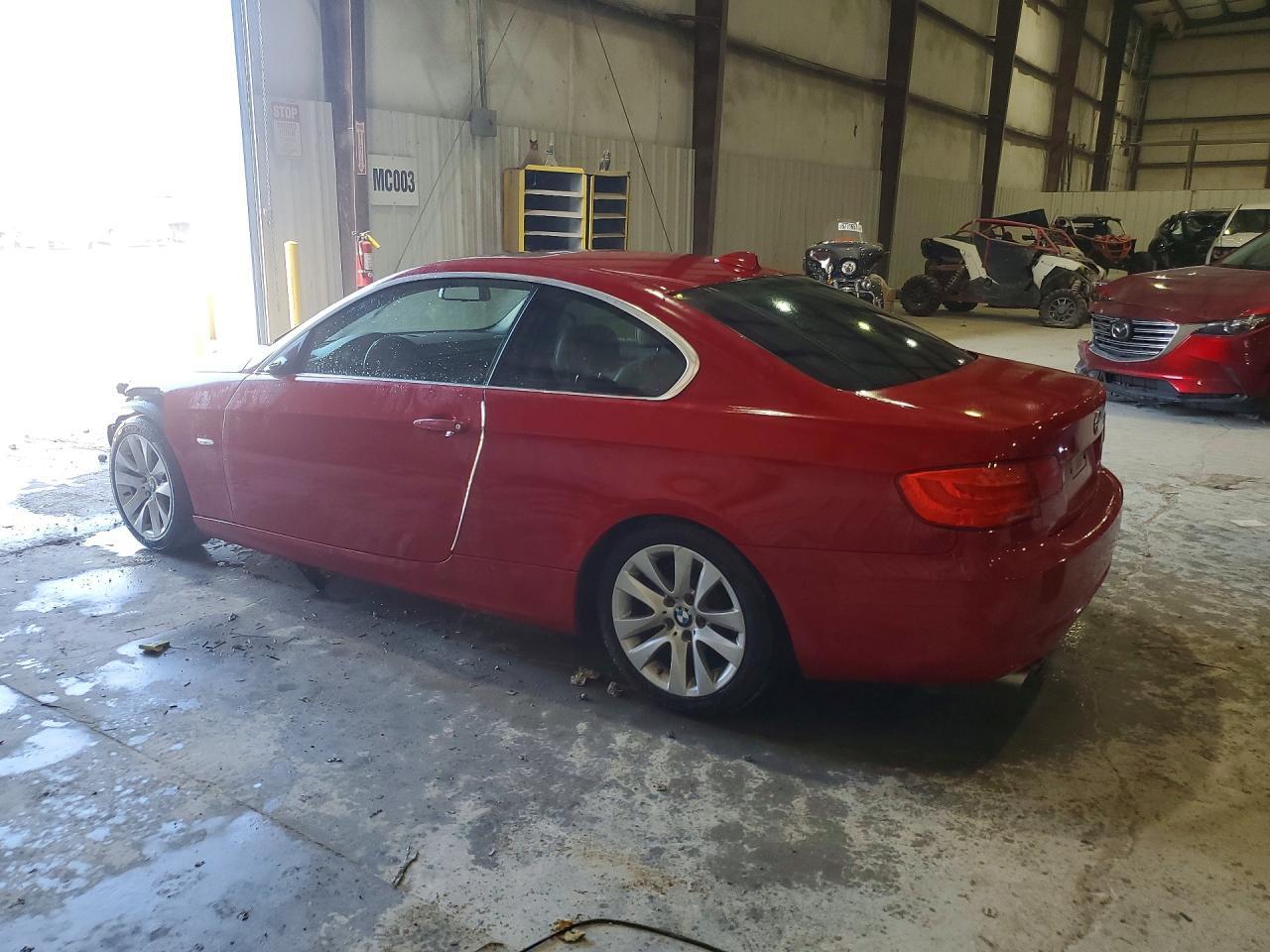 2013 BMW 328 I - zdjęcie 2