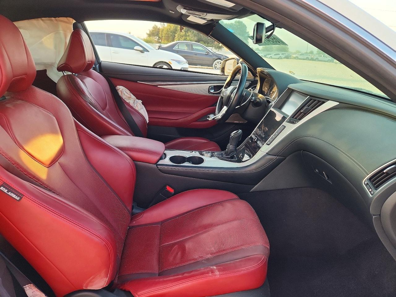 2018 Infiniti Q60 Red Sport 400 - zdjęcie 7