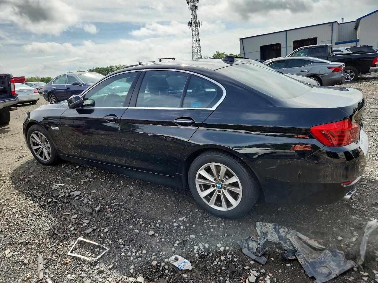 2015 BMW 528 I - zdjęcie 2