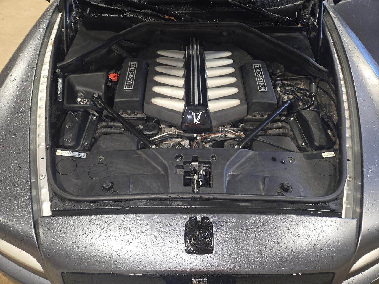 2013 Rolls-Royce Ghost - zdjęcie 11