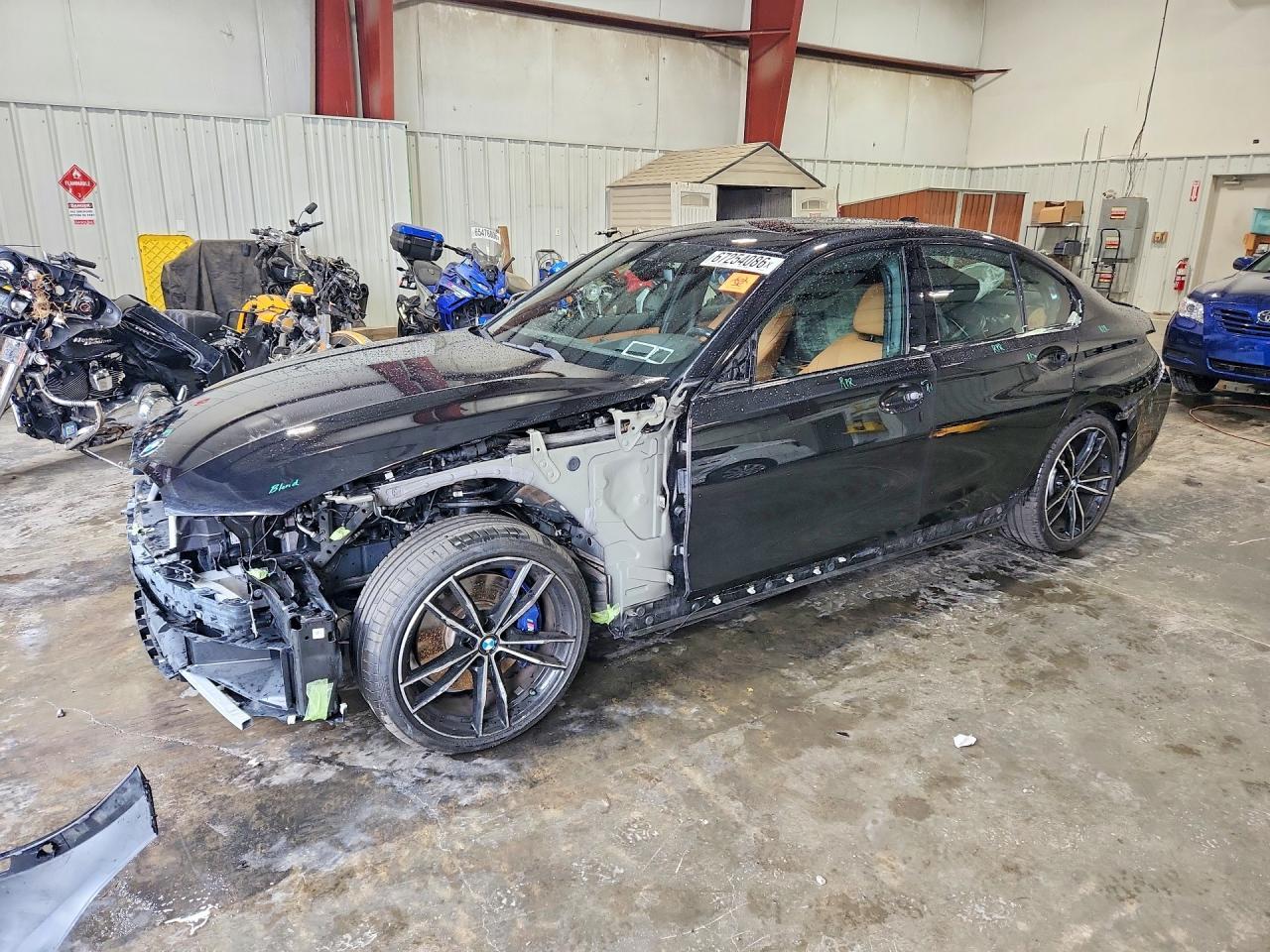2022 BMW Seria 3 M340i - zdjęcie główne