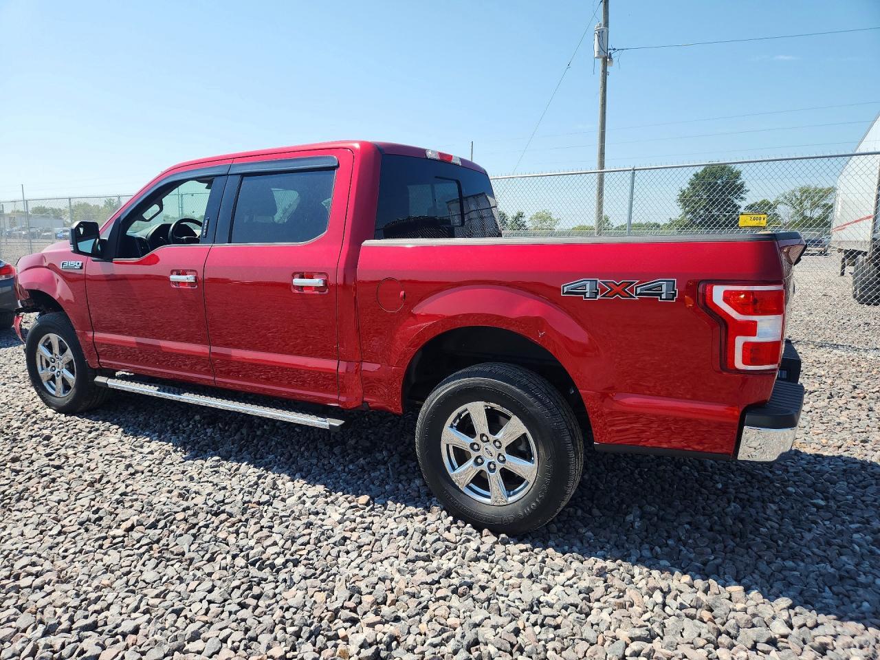 2020 Ford F150 Supercrew - zdjęcie 2
