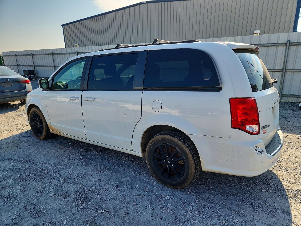 2019 Dodge Grand Caravan Gt - zdjęcie 2