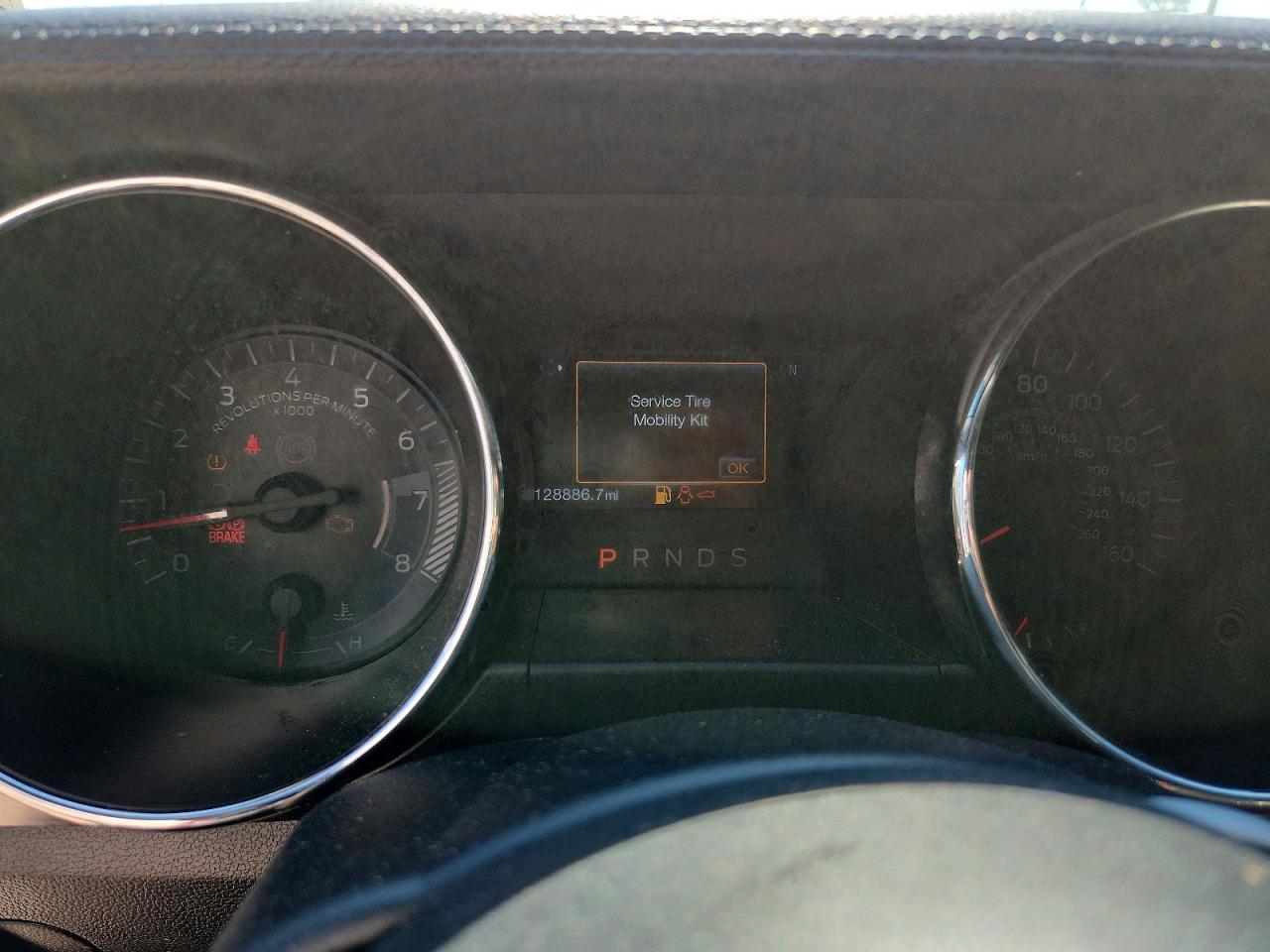 2016 Ford Mustang - zdjęcie 9