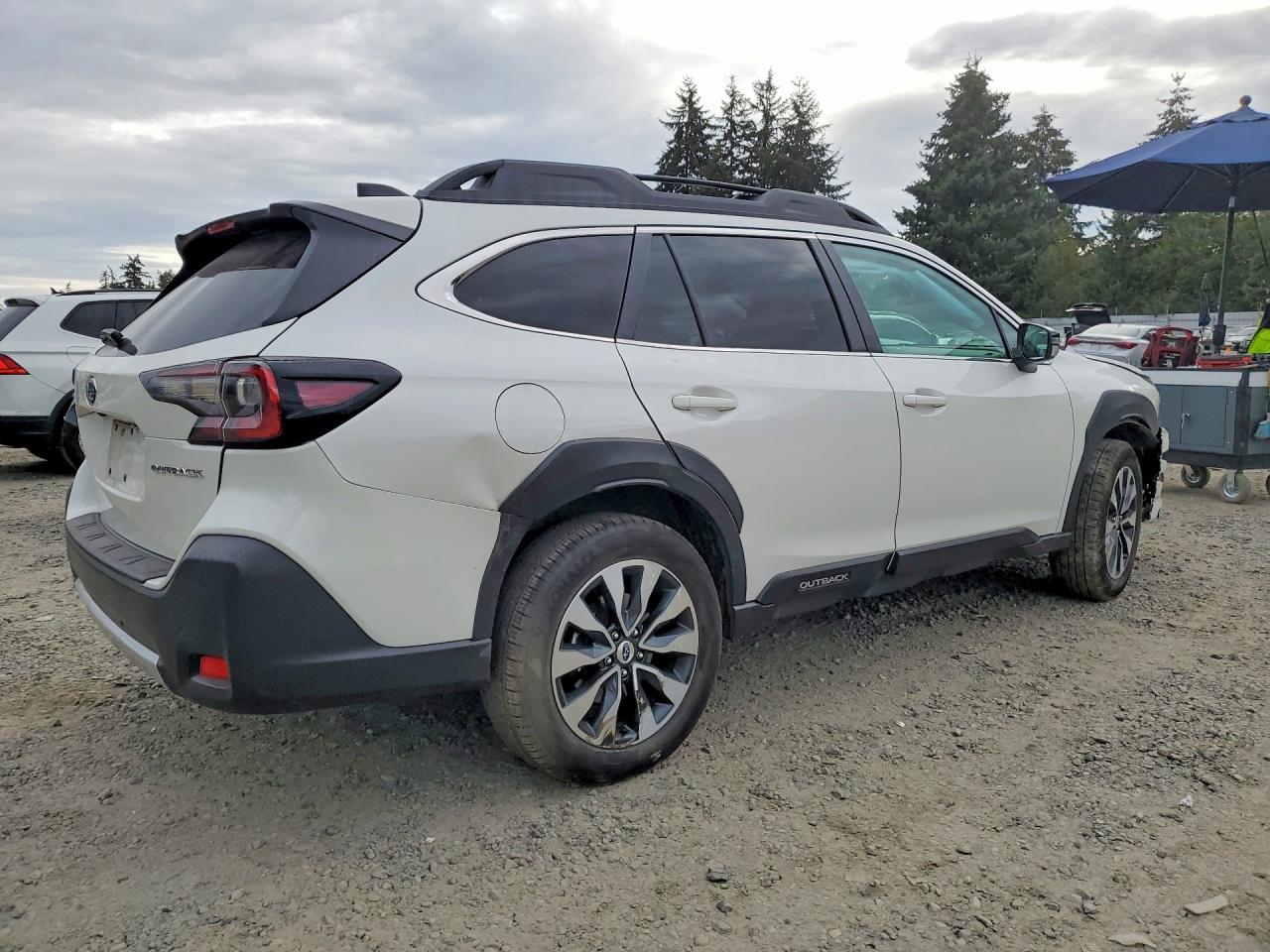 2024 Subaru Outback Limited - zdjęcie 3