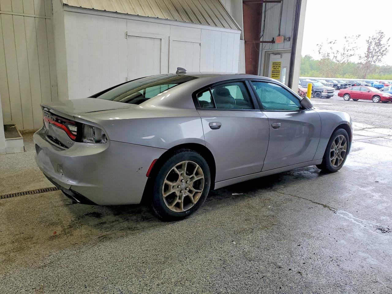 2017 Dodge Charger Sxt - zdjęcie 3