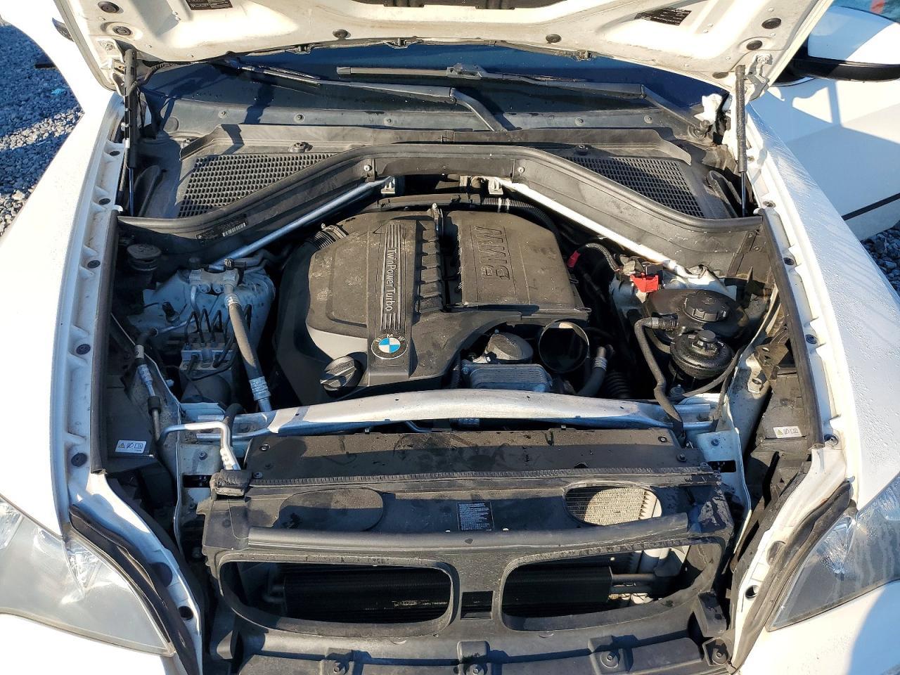 2013 BMW X5 xDrive35I - zdjęcie 12