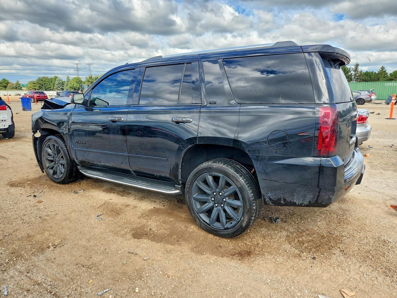 2016 Chevrolet Tahoe K1500 Ltz - zdjęcie 2