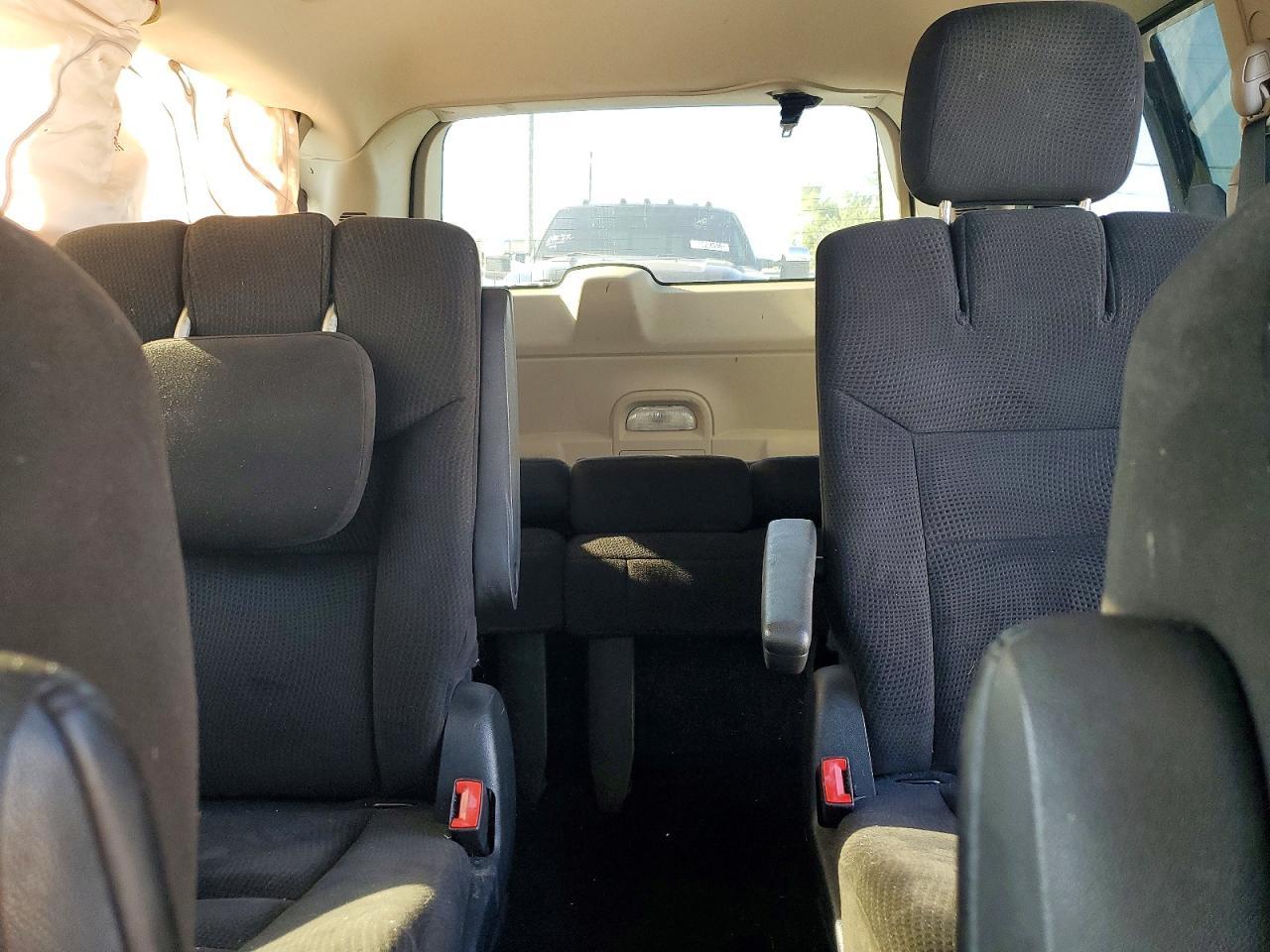2016 Dodge Grand Caravan Se - zdjęcie 10