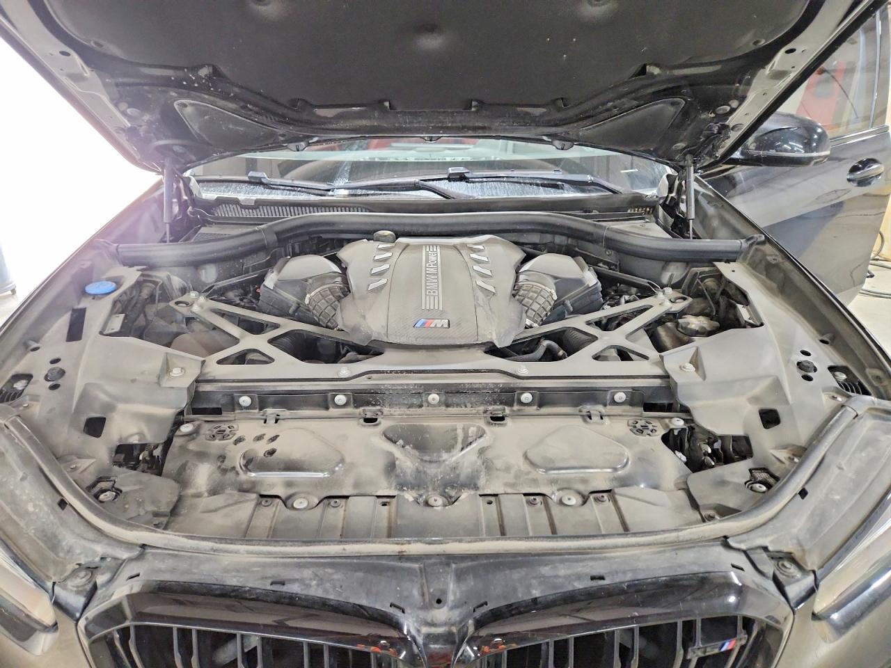 2023 BMW X5 M - zdjęcie 12