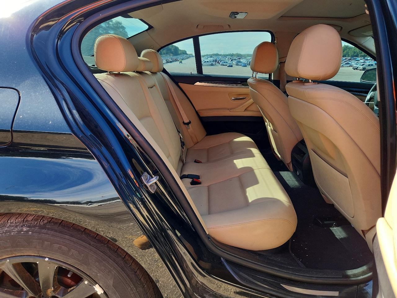 2016 BMW 528 I - zdjęcie 10