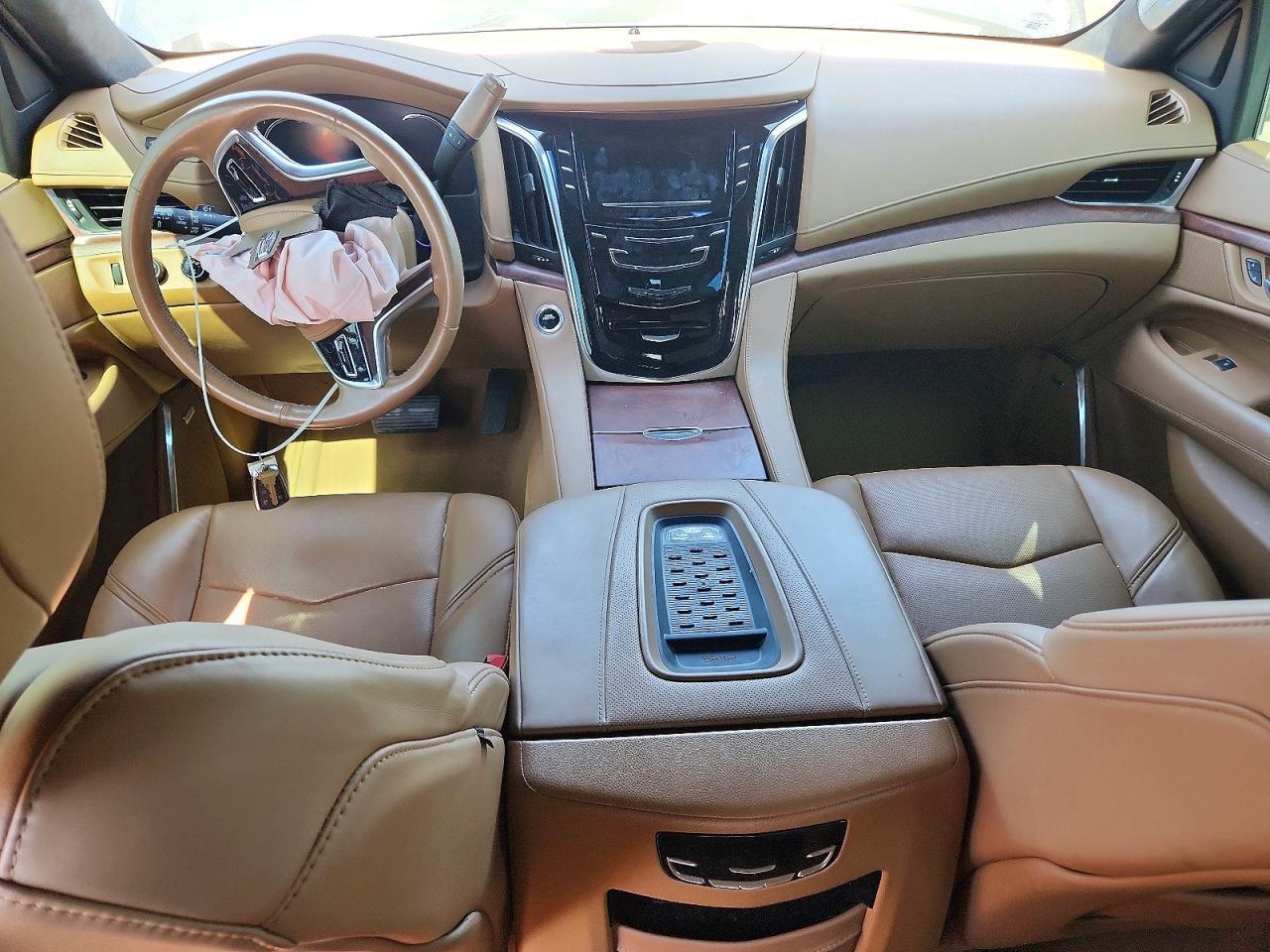 2017 Cadillac Escalade Platinum - zdjęcie 8