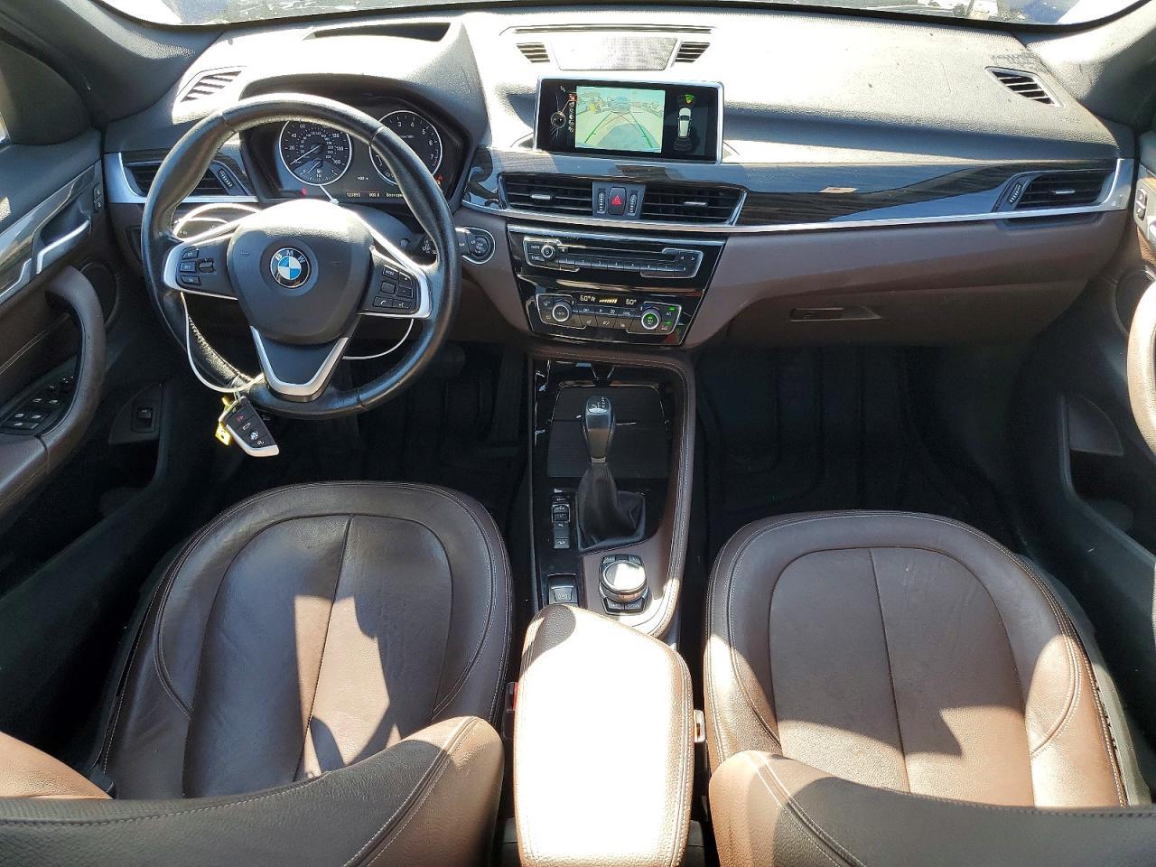 2016 BMW X1 xDrive28I - zdjęcie 8