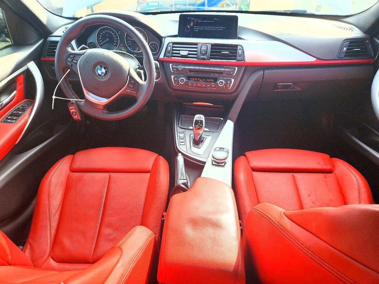 2014 BMW 328 Xi - zdjęcie 8