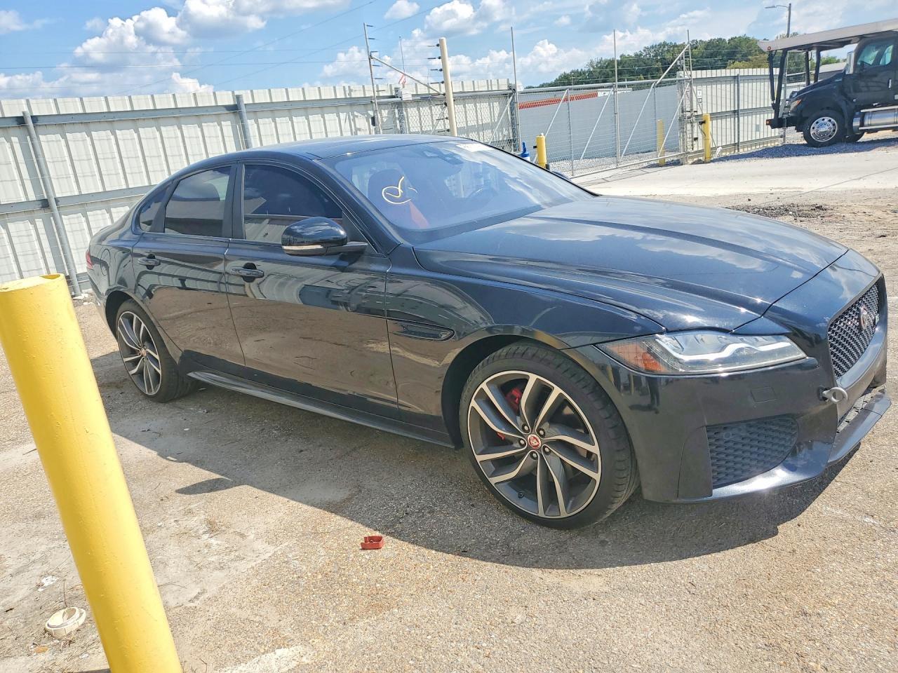 2017 Jaguar Xf S - zdjęcie 4