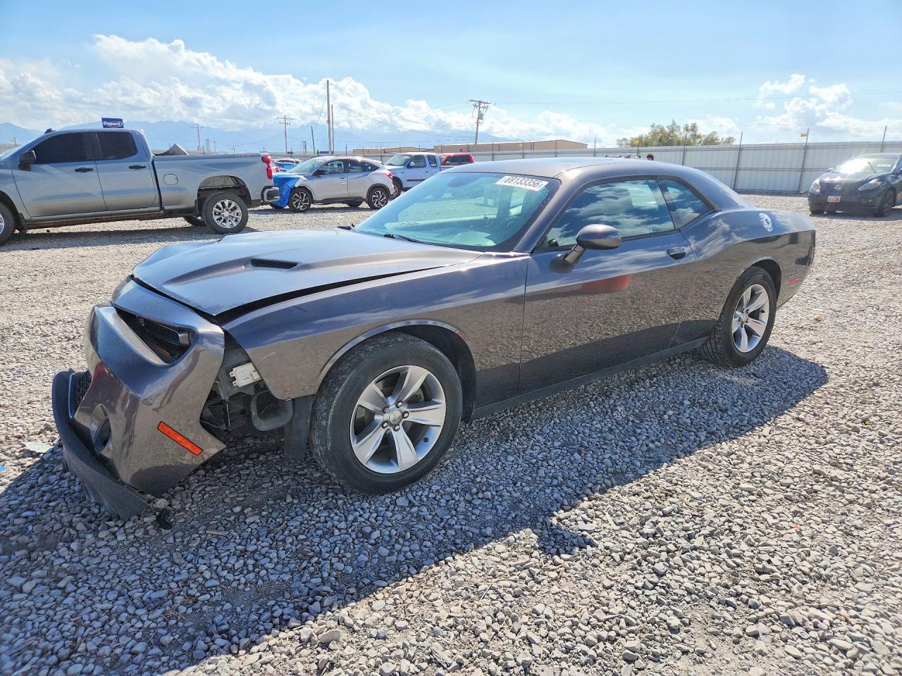 2015 Dodge Challenger Sxt - zdjęcie główne