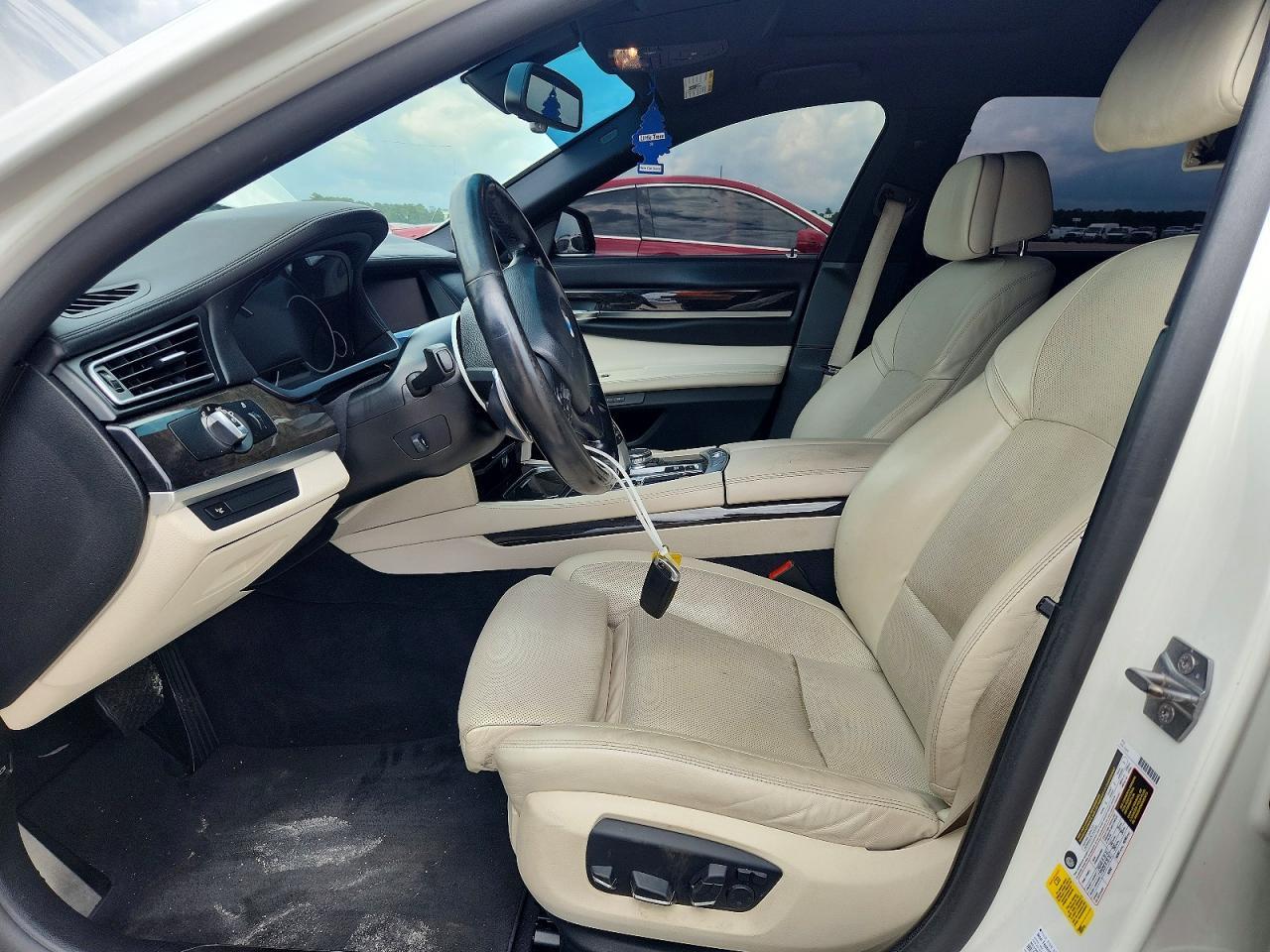 2015 BMW 740 Li - zdjęcie 7