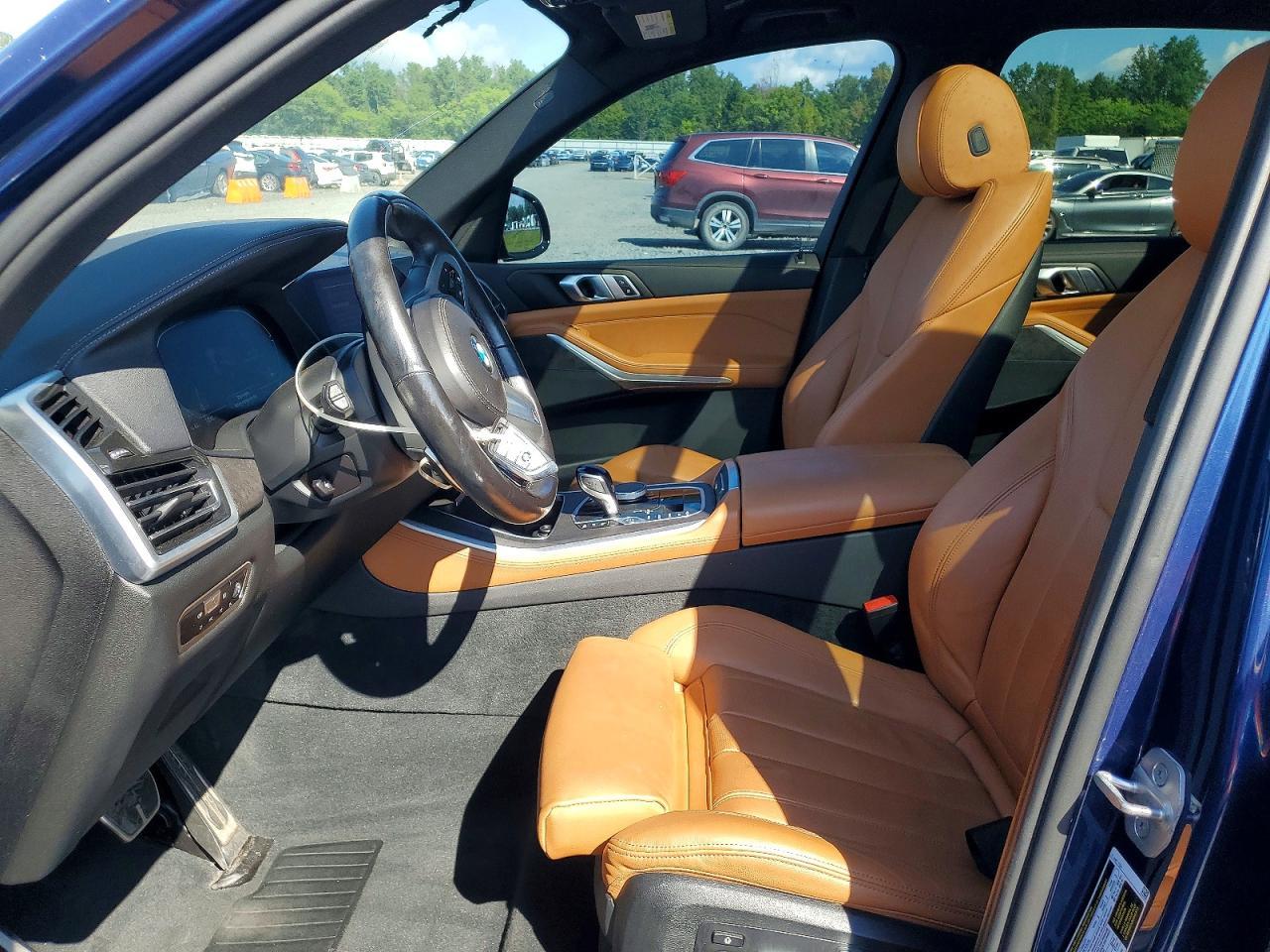 2022 BMW X5 xDrive40I - zdjęcie 7