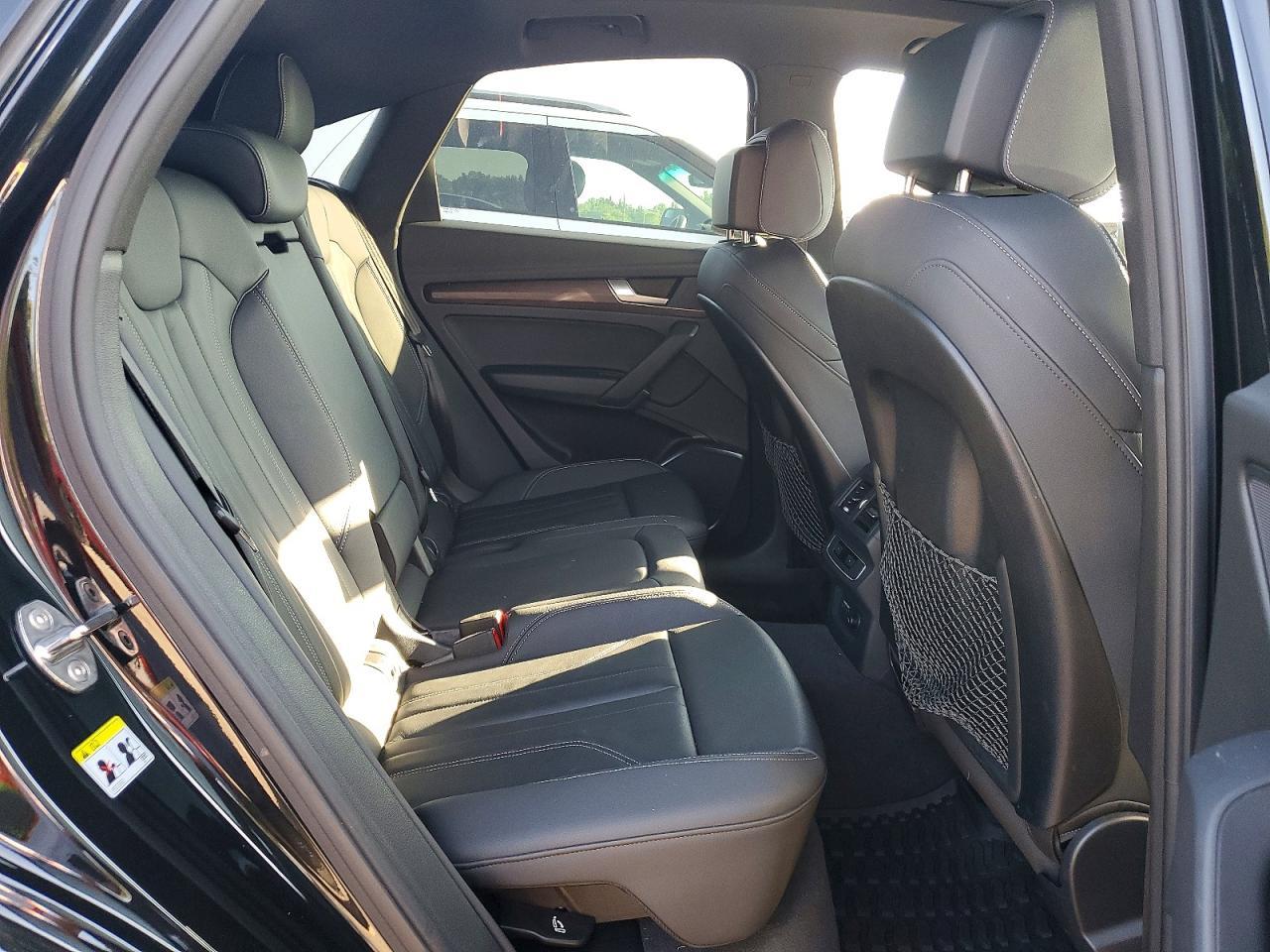 2023 Audi Q5 Sportback Premium 45 - zdjęcie 11