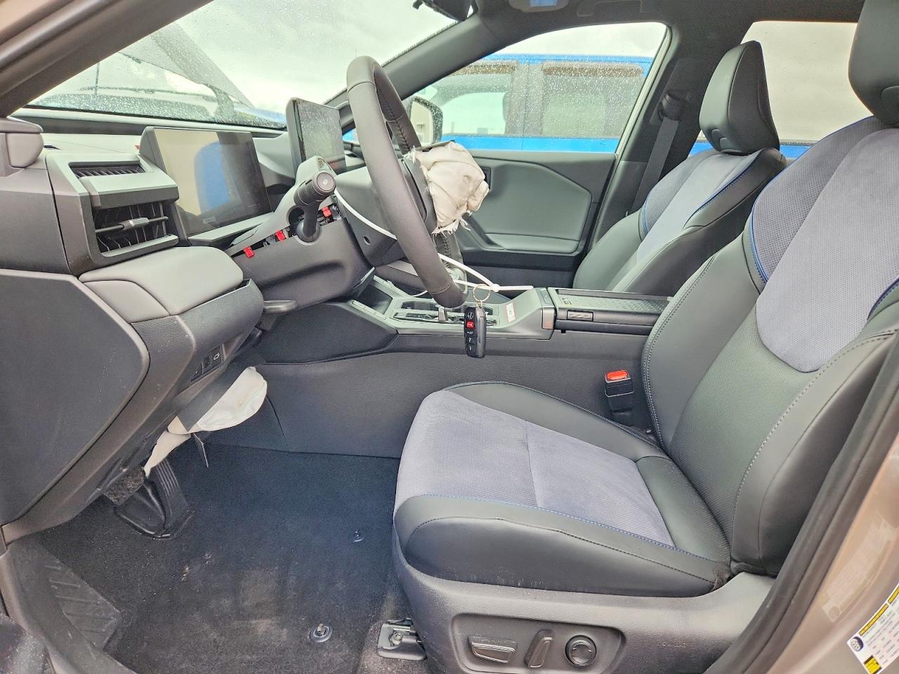 2026 Toyota Rav4 Le - zdjęcie 7