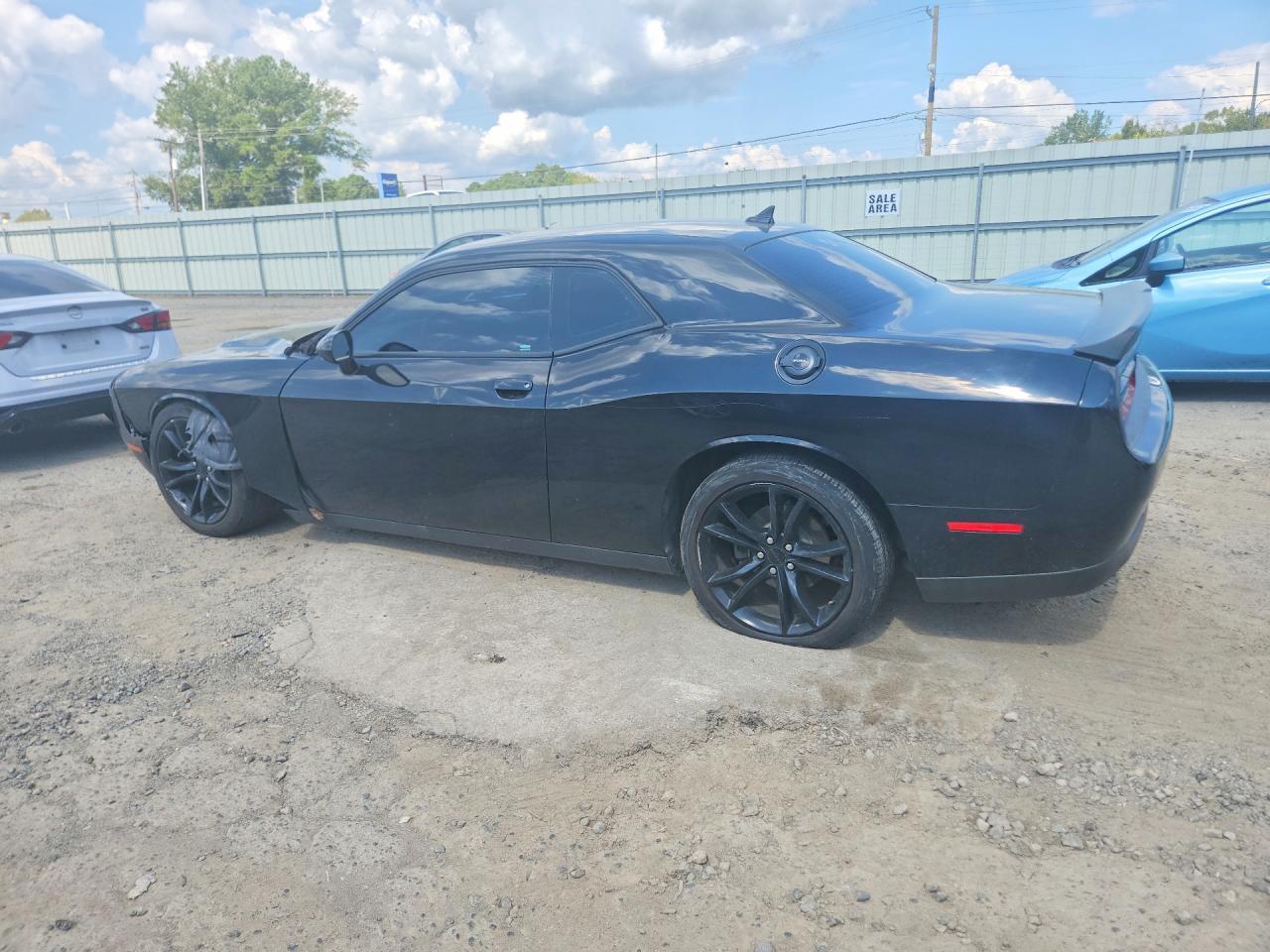 2016 Dodge Challenger Sxt - zdjęcie 2
