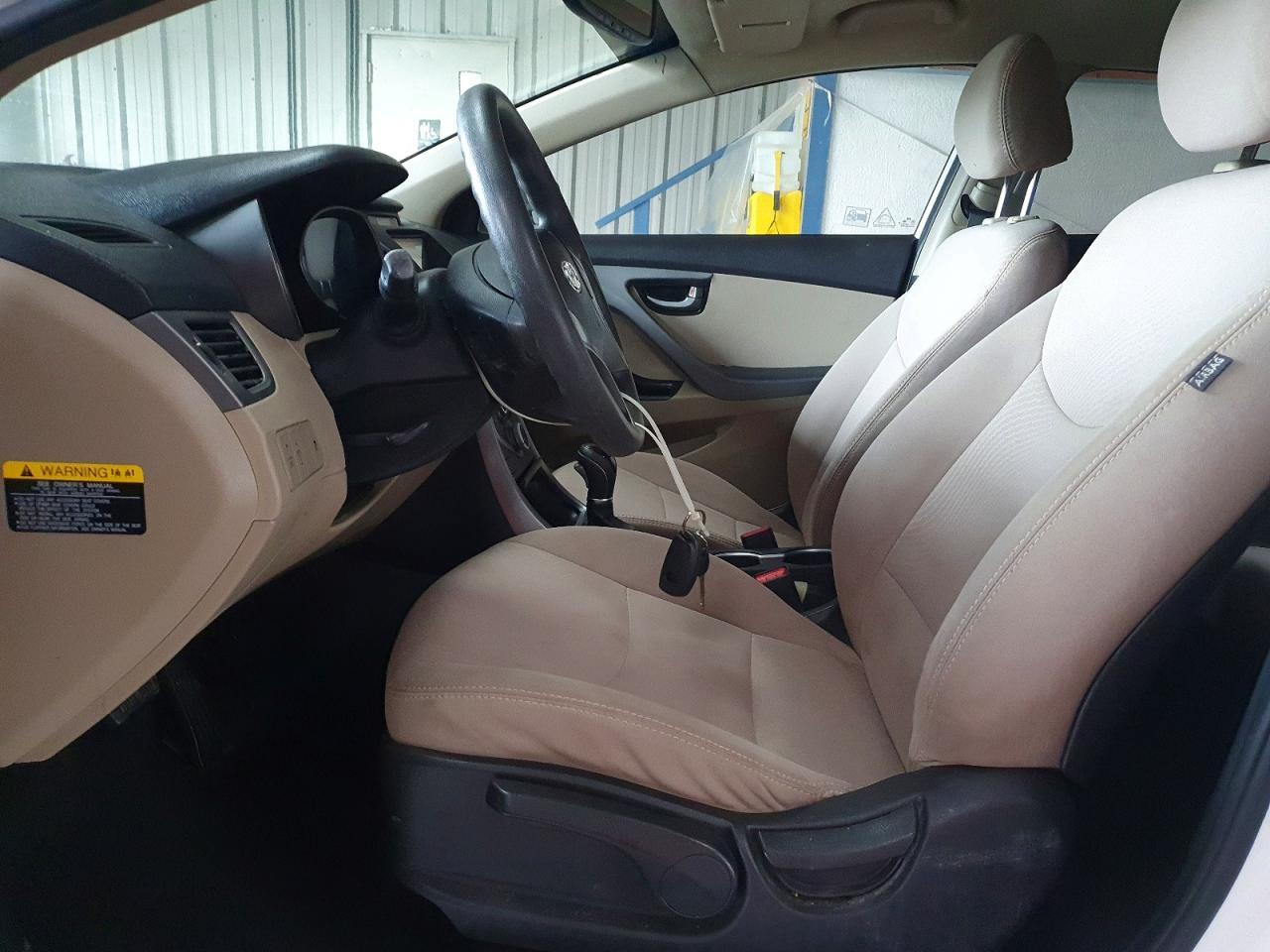 2016 Hyundai Elantra Se - zdjęcie 7