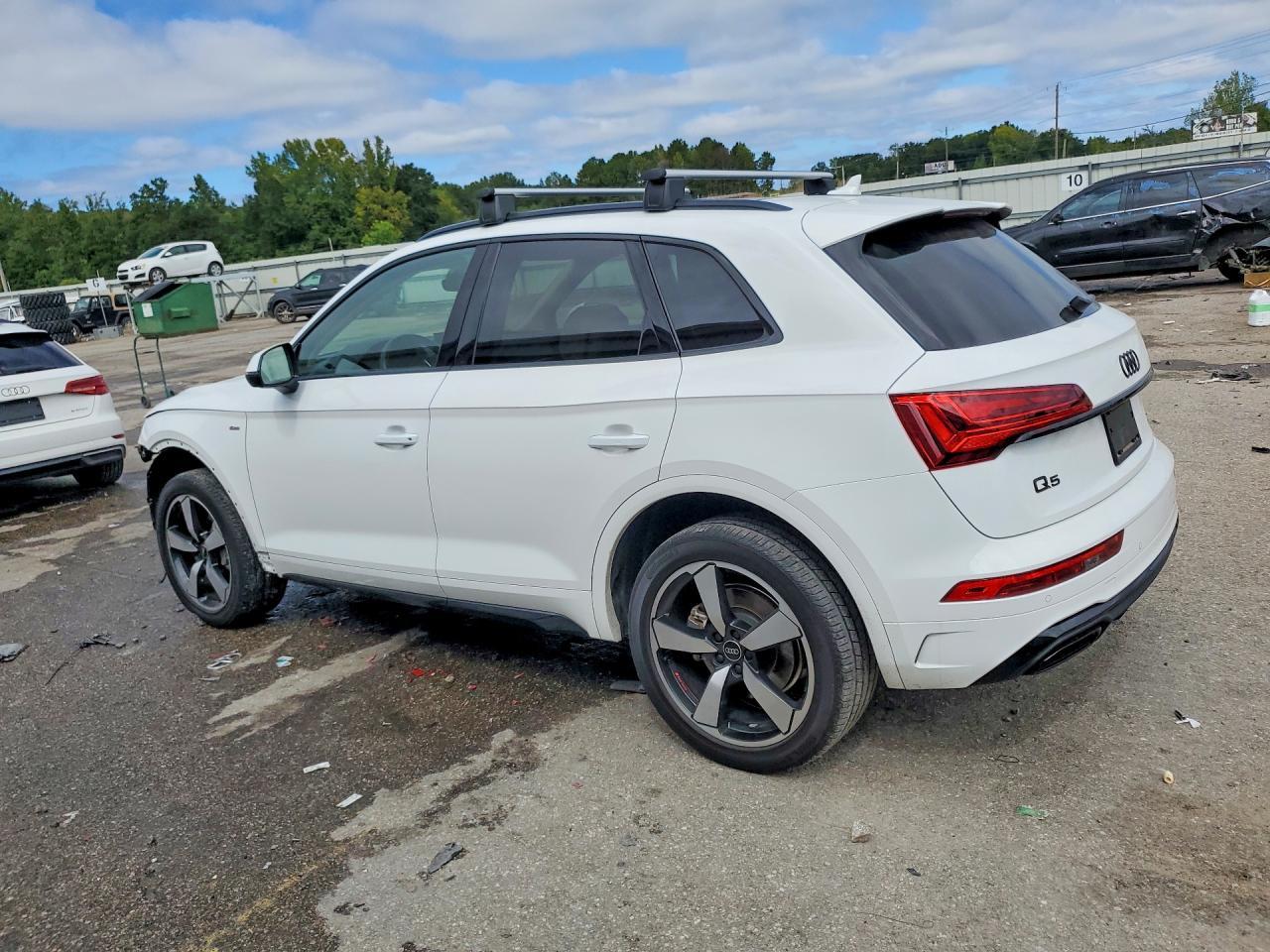 2022 Audi Q5 Premium Plus 45 - zdjęcie 2