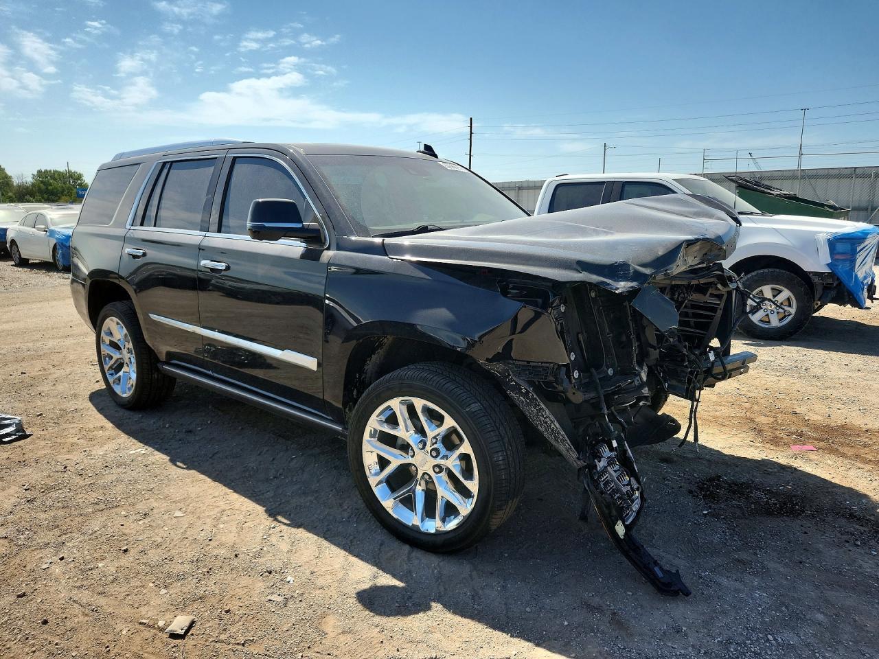 2017 Cadillac Escalade Platinum - zdjęcie 4