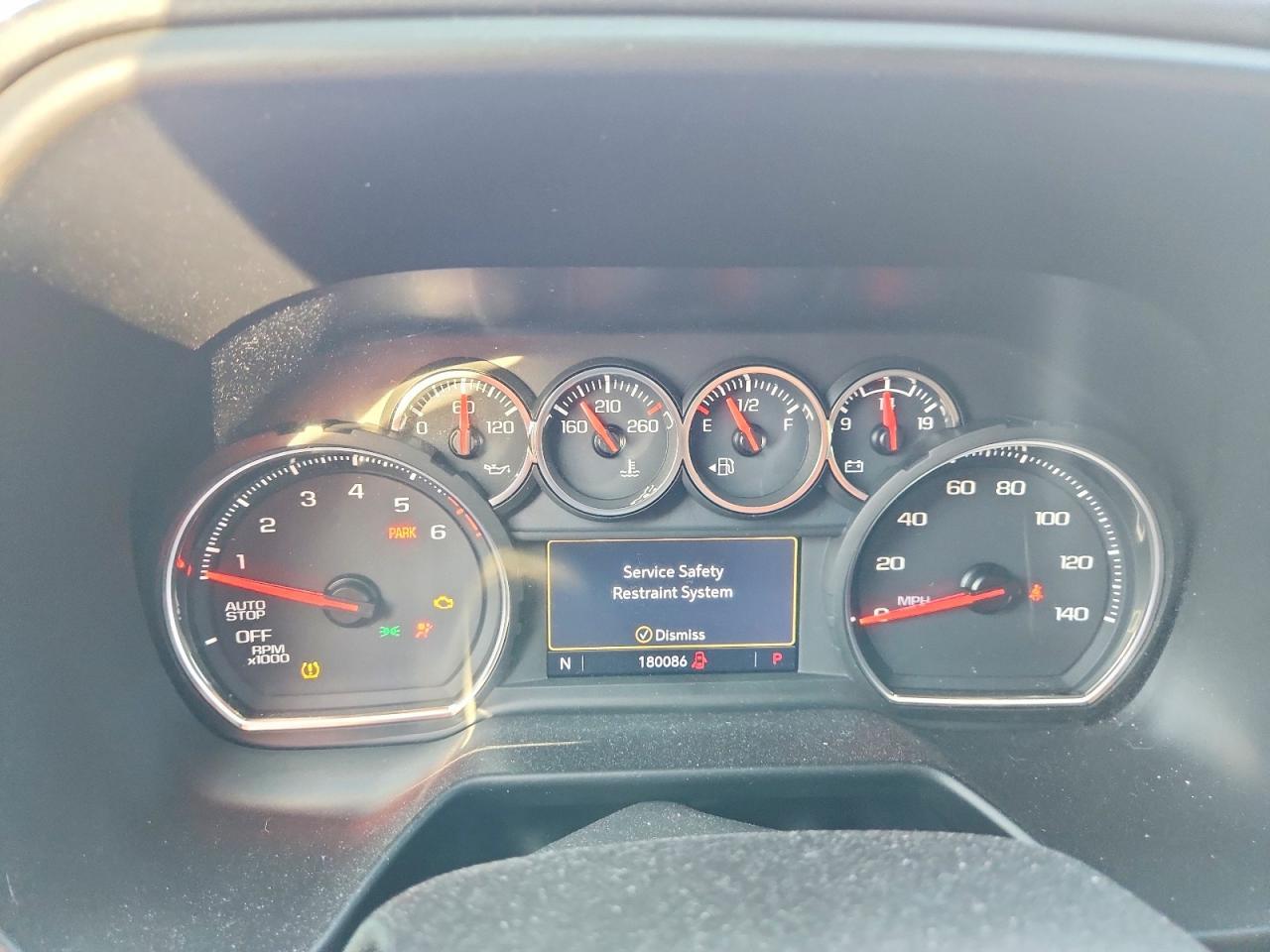 2021 Chevrolet Tahoe C1500 Lt - zdjęcie 9