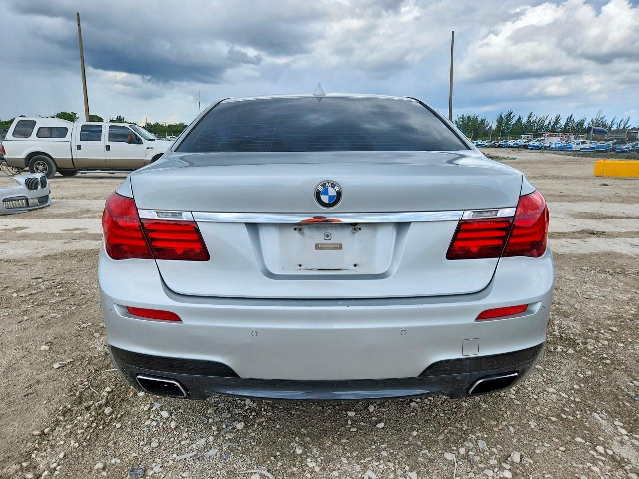 2014 BMW 740 Li - zdjęcie 6