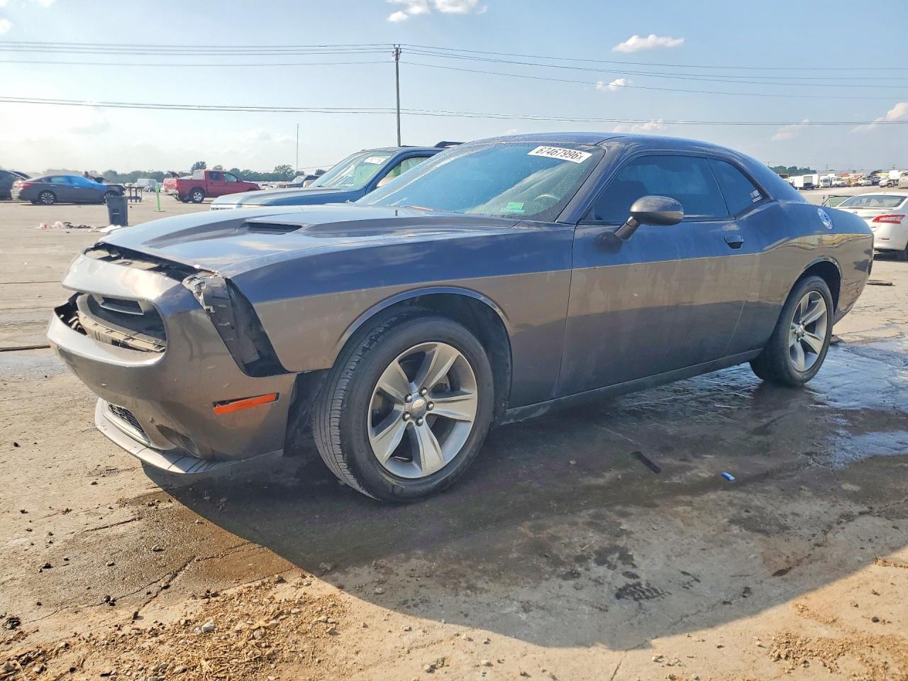 2015 Dodge Challenger Sxt - zdjęcie główne