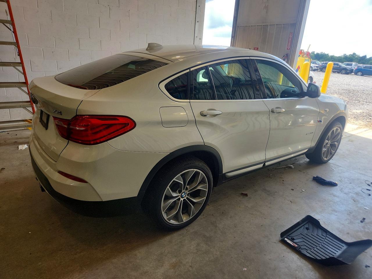 BMW X4 - zdjęcie 3