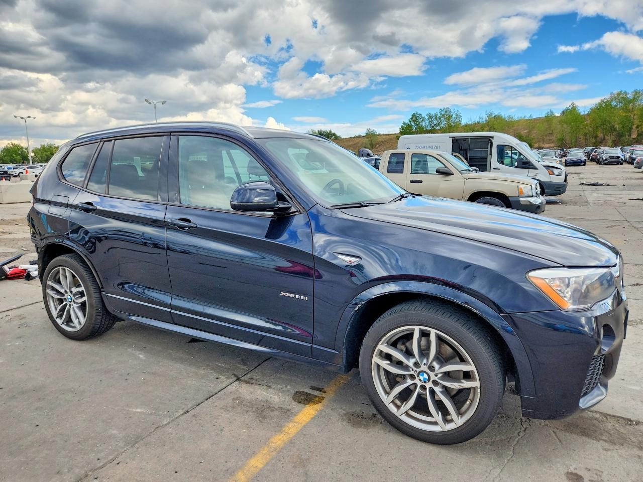 2016 BMW X3 xDrive28I - zdjęcie 4