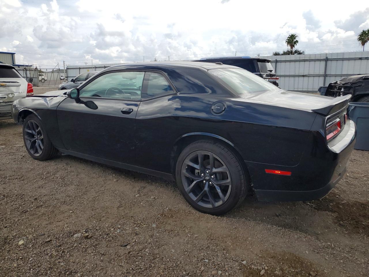 2023 Dodge Challenger Sxt - zdjęcie 2