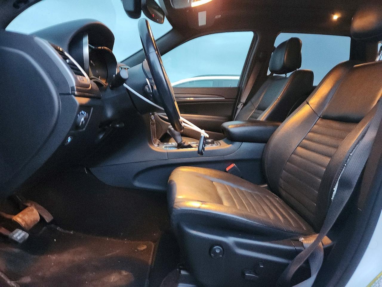 2020 Jeep Grand Cherokee Limited - zdjęcie 7