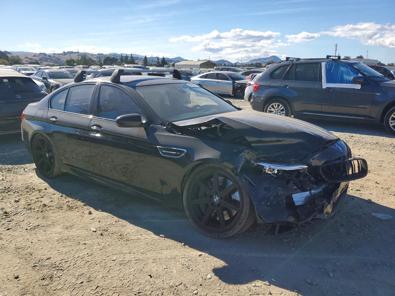 2015 BMW M5 - zdjęcie 4
