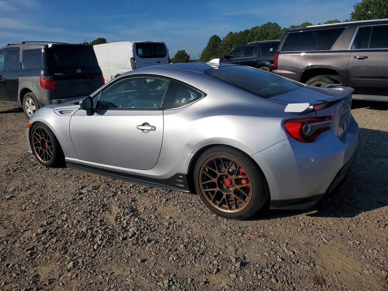 2017 Subaru Brz 2.0 Limited - zdjęcie 2