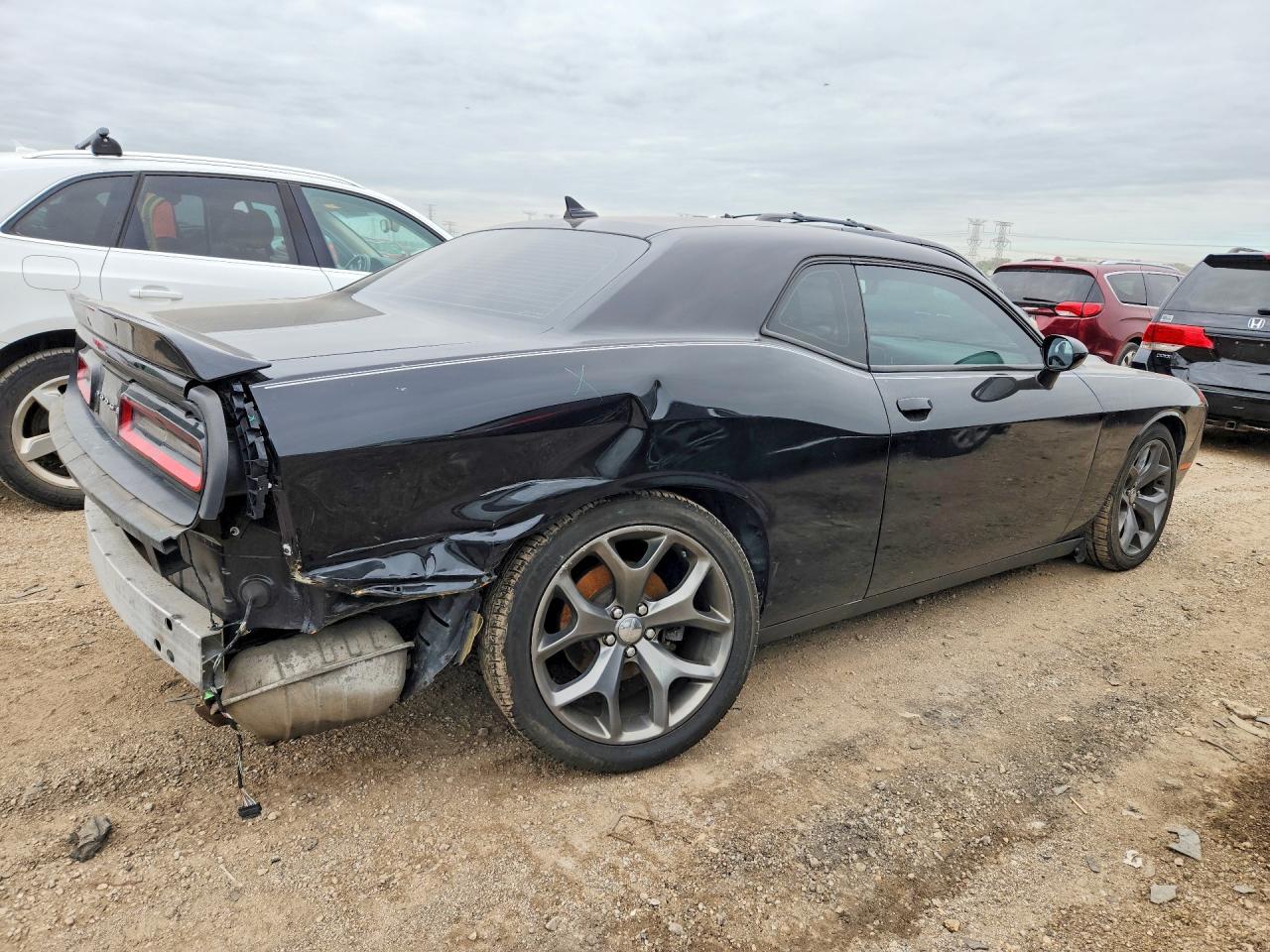 2016 Dodge Challenger Sxt - zdjęcie 3