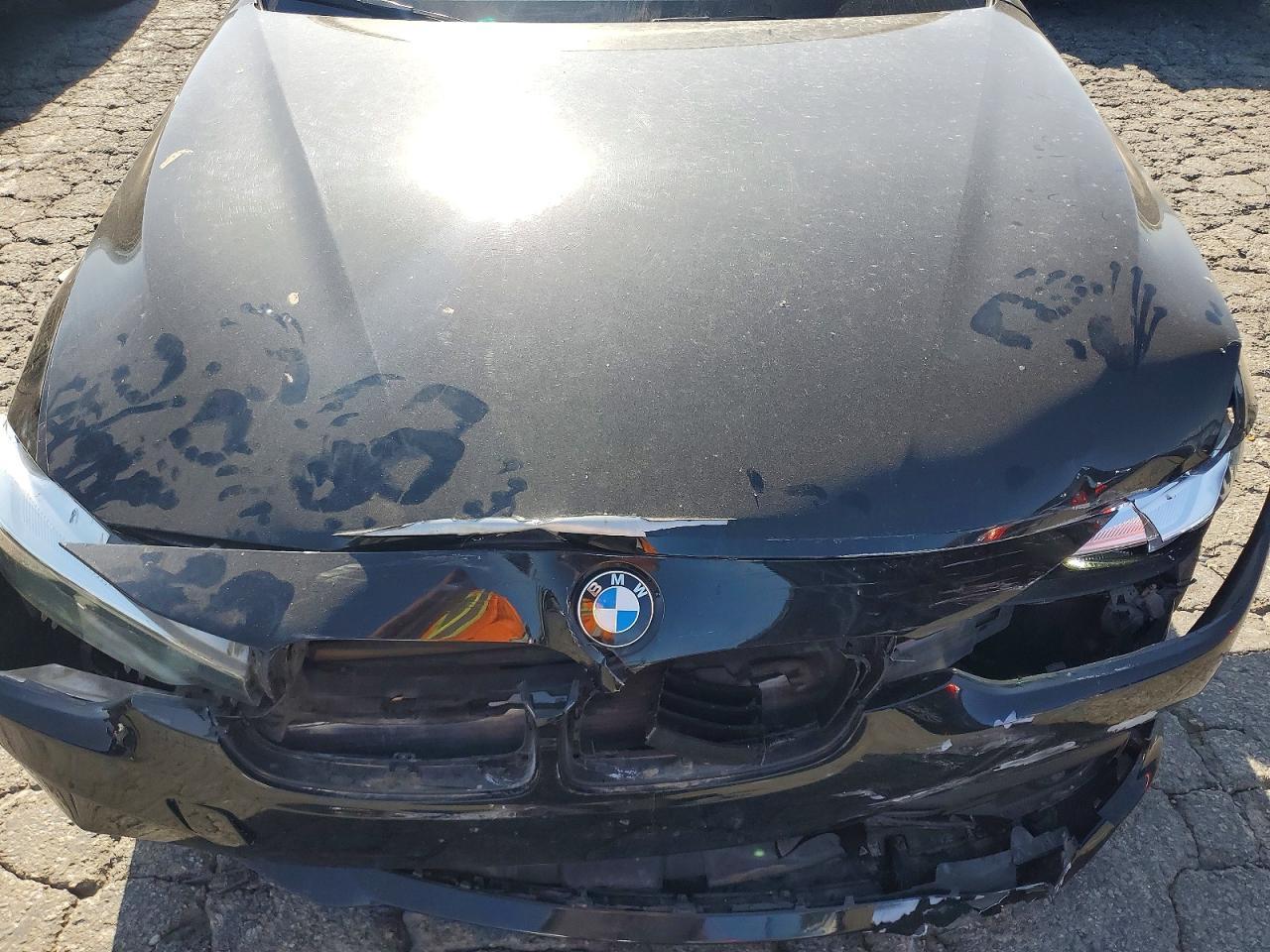 2017 BMW 320 I - zdjęcie 11