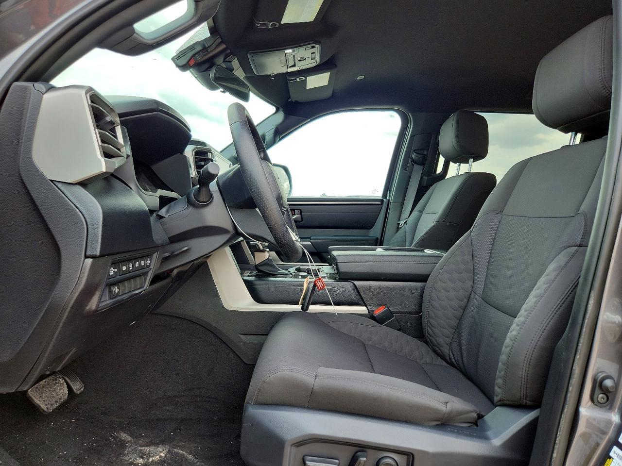 2026 Toyota Tundra Sr5 - zdjęcie 7