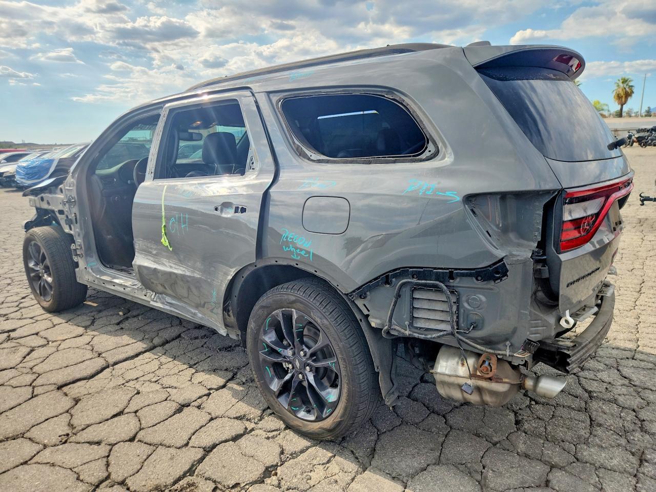 2021 Dodge Durango Gt - zdjęcie 2