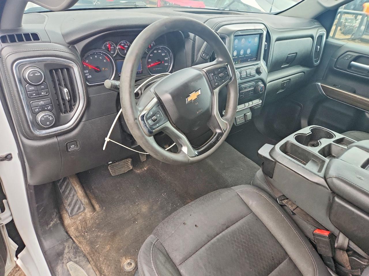 2020 Chevrolet Silverado K1500 Lt - zdjęcie 8