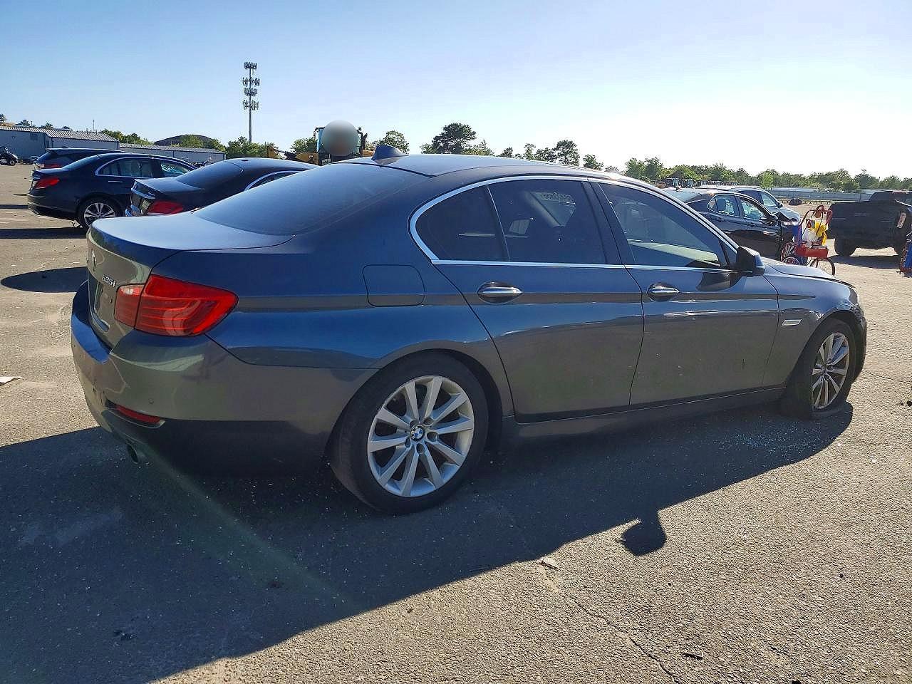 2016 BMW Seria 5 535i - zdjęcie 3